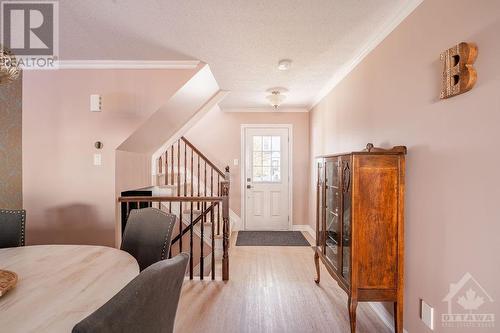 420 Meadowhawk Crescent, Ottawa, ON - Indoor