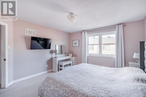 420 Meadowhawk Crescent, Ottawa, ON - Indoor Photo Showing Bedroom