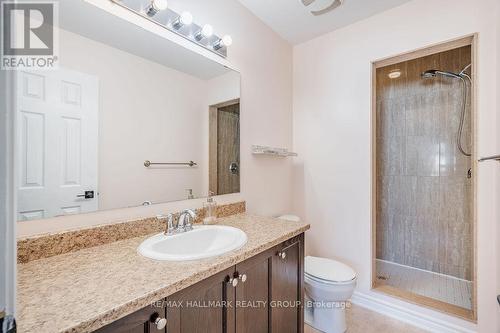 420 Meadowhawk Crescent, Ottawa, ON - Indoor Photo Showing Bathroom