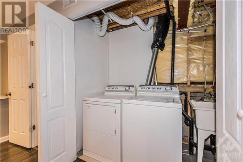 122 Whernside Terrace, Kanata, ON - Indoor Photo Showing Laundry Room