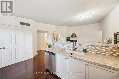 411 - 1370 Main Street E, Milton, ON - Indoor Photo Showing Kitchen