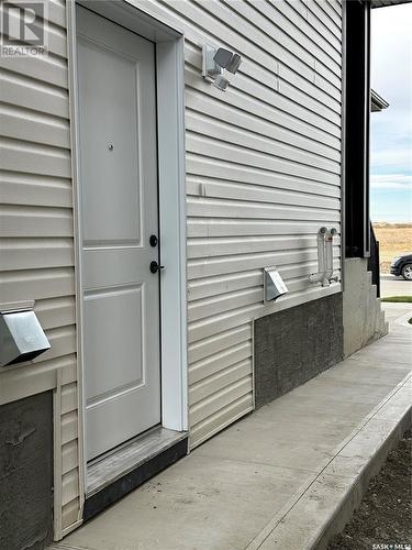 714 Delainey Court, Saskatoon, SK - Outdoor With Exterior