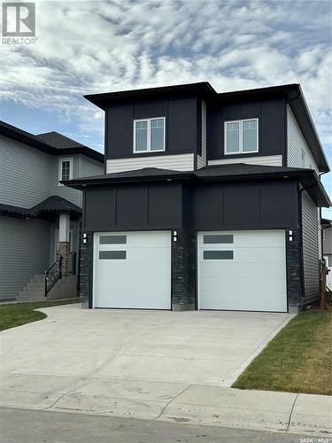 714 Delainey Court, Saskatoon, SK - Outdoor