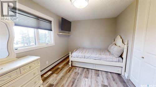 Kindersley Acreage, Kindersley Rm No. 290, SK - Indoor Photo Showing Bedroom