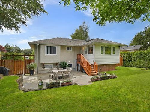 3923 St. Peters Rd, Saanich, BC 