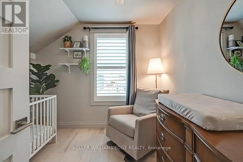 28 Roxborough Avenue, Hamilton, ON - Indoor Photo Showing Bedroom