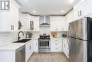 131 Rodney Street, Collingwood, ON  - Indoor Photo Showing Kitchen With Upgraded Kitchen 