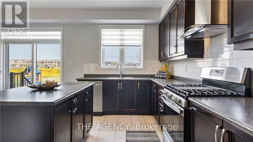 2 Turnbull Drive, Brantford, ON - Indoor Photo Showing Kitchen