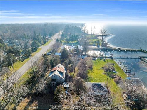 11531 Wildwood Line, Rondeau, ON 