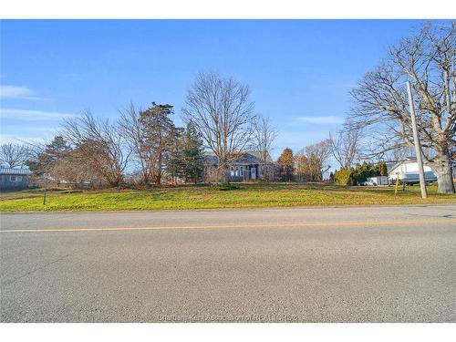 11531 Wildwood Line, Rondeau, ON 