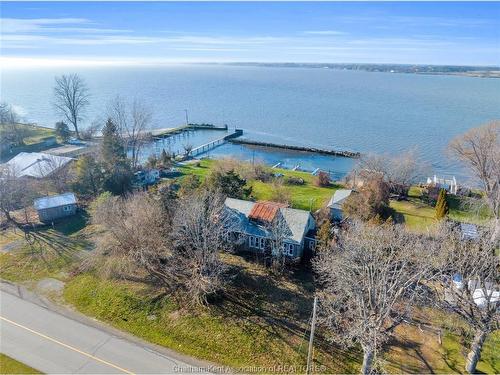 11531 Wildwood Line, Rondeau, ON 