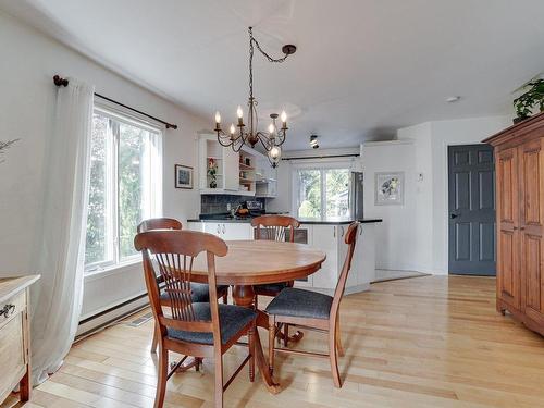 Living room - 10687 Rue De La Luge, Mirabel, QC - Indoor Photo Showing Dining Room