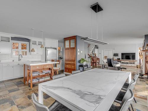 Dining room - 395 Ch. De La Plage-St-Laurent, Saint-Augustin-De-Desmaures, QC - Indoor Photo Showing Kitchen