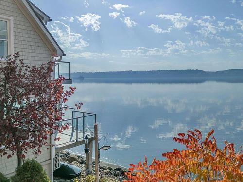 Frontage - 395 Ch. De La Plage-St-Laurent, Saint-Augustin-De-Desmaures, QC - Outdoor With Body Of Water With View