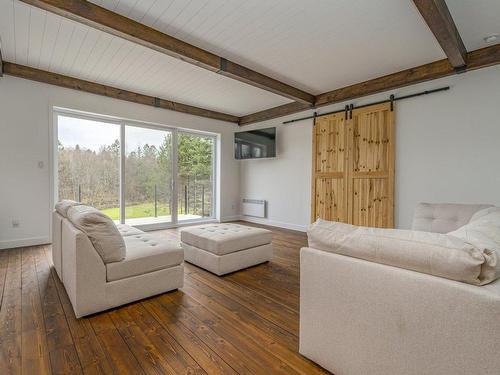 Salon - 3049 Ch. Ferry, Weedon, QC - Indoor Photo Showing Living Room