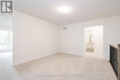 132 Ansley Road, Wasaga Beach, ON - Indoor Photo Showing Other Room