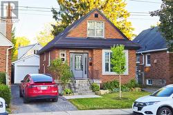 38 KIPLING ROAD  Hamilton, ON L8S 3X3