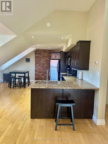 7 - 760 George Street N, Peterborough (Northcrest), ON - Indoor Photo Showing Kitchen