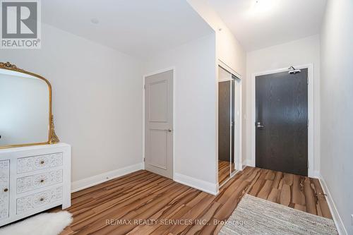 3207 - 2900 Highway 7 Road, Vaughan, ON - Indoor Photo Showing Other Room