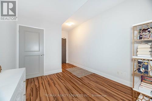 3207 - 2900 Highway 7 Road, Vaughan, ON - Indoor Photo Showing Other Room