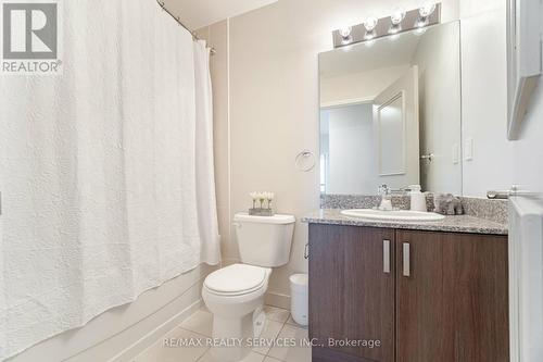 3207 - 2900 Highway 7 Road, Vaughan, ON - Indoor Photo Showing Bathroom