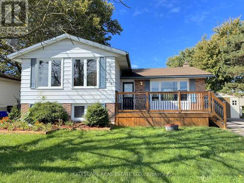 515 Grantham Avenue, St. Catharines, ON - Outdoor With Deck Patio Veranda