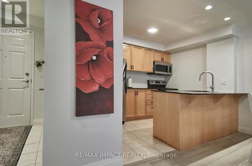 105 - 61 Clarington Boulevard N, Clarington (Bowmanville), ON - Indoor Photo Showing Kitchen