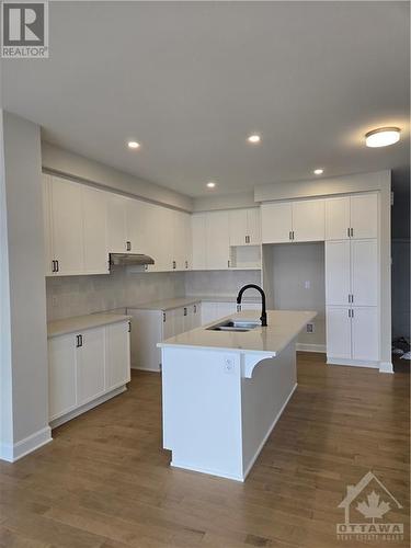 1179 Cope Drive, Ottawa, ON - Indoor Photo Showing Kitchen