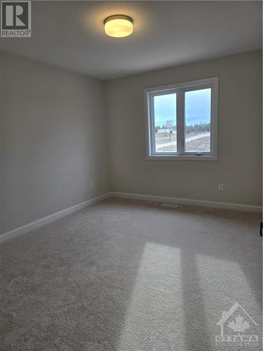 1179 Cope Drive, Ottawa, ON - Indoor Photo Showing Other Room