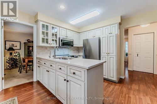 552 Wissler Road, Waterloo, ON - Indoor Photo Showing Kitchen With Double Sink