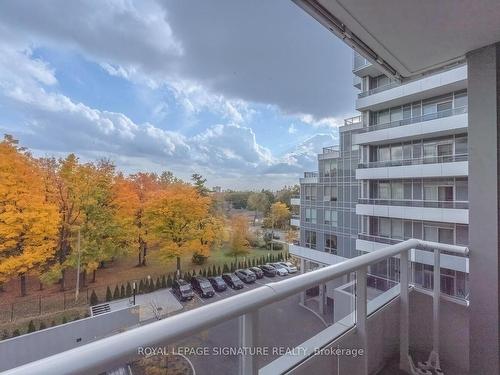 532-3121 Sheppard Ave E, Toronto, ON - Outdoor With Balcony