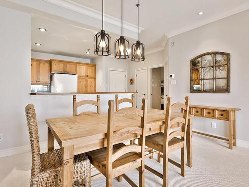 Dining room - 215-180Z Rue Du Cercle-Des-Cantons, Bromont, QC - Indoor Photo Showing Dining Room