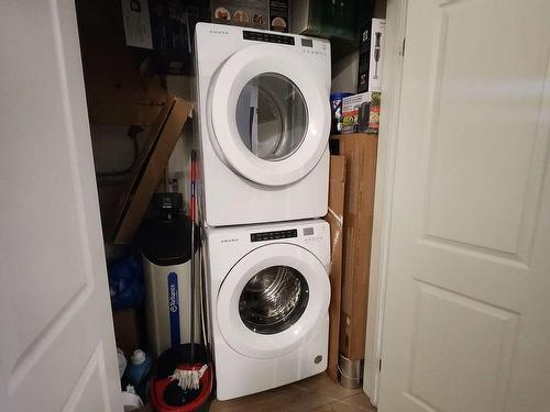 10-405 Myers Rd, Cambridge, ON - Indoor Photo Showing Laundry Room