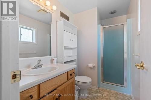 117 Melita Street N, Ingersoll, ON - Indoor Photo Showing Bathroom