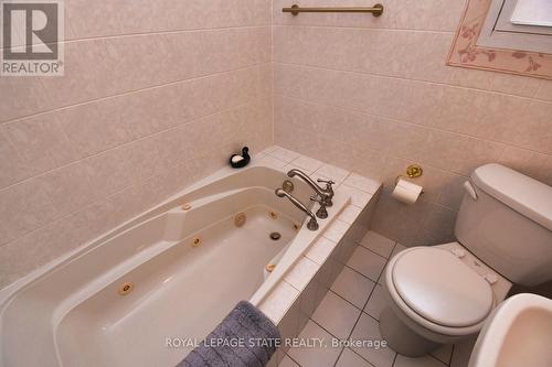 189 Edgemont Street S, Hamilton, ON - Indoor Photo Showing Bathroom