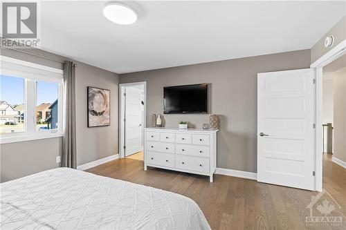 71 York Crossing, Russell, ON - Indoor Photo Showing Bedroom