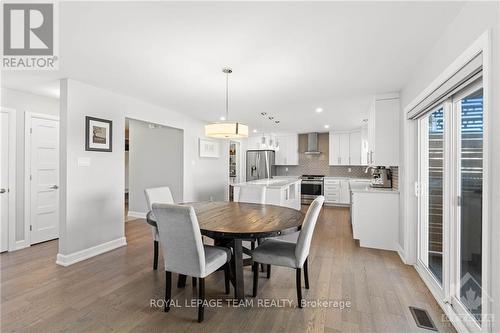 71 York, Russell, ON - Indoor Photo Showing Dining Room