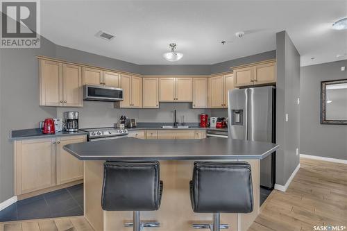 Ph108 1914 Hamilton Street, Regina, SK - Indoor Photo Showing Kitchen