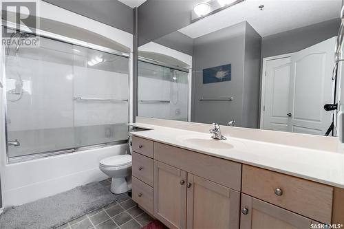 Ph108 1914 Hamilton Street, Regina, SK - Indoor Photo Showing Bathroom