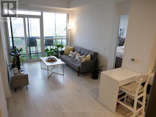 1807 - 30 Ordnance Avenue, Toronto, ON - Indoor Photo Showing Living Room