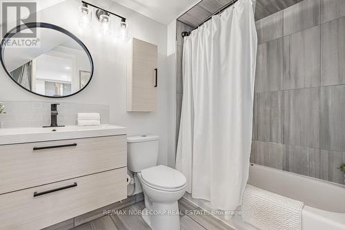 2 - 605 Shoreline Drive, Mississauga, ON - Indoor Photo Showing Bathroom