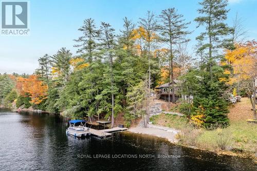 1035 Laidlaw Avenue, Gravenhurst, ON - Outdoor With Body Of Water With View