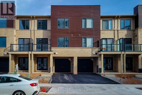 7 Roxanne Drive, Hamilton, ON - Outdoor With Facade