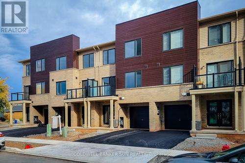 7 Roxanne Drive, Hamilton, ON - Outdoor With Facade