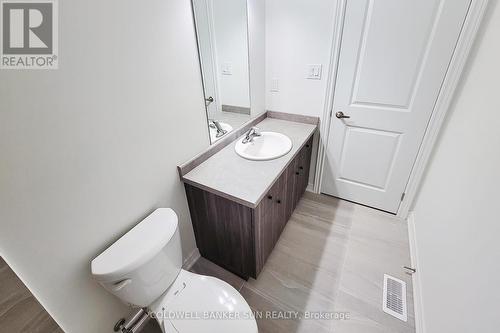 7 Roxanne Drive, Hamilton, ON - Indoor Photo Showing Bathroom