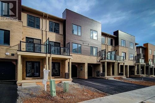 7 Roxanne Drive, Hamilton, ON - Outdoor With Facade