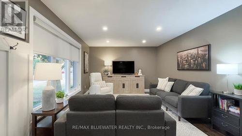 Living Room - 64 Market Street, Huron East (Seaforth), ON - Indoor Photo Showing Living Room