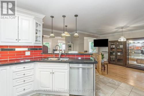 72 Oxley Drive, Penetanguishene, ON - Indoor Photo Showing Kitchen With Double Sink