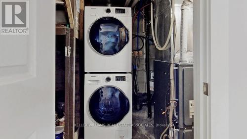 274 Felan Avenue, Oakville, ON - Indoor Photo Showing Laundry Room