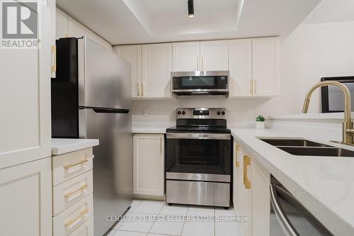 24 - 45 Bristol Road E, Mississauga, ON - Indoor Photo Showing Kitchen With Stainless Steel Kitchen With Double Sink